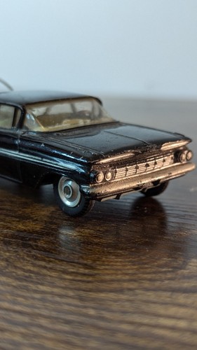 Corgi 220 chevrolet impala - 220,