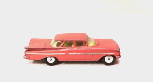Corgi toys chevrolet impala - ,